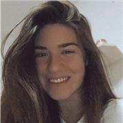 Profesora de castellano imparte clases para niños de todas las edades